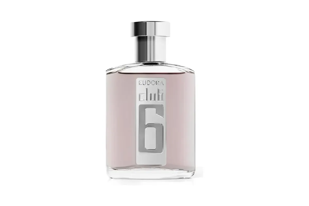 frasco do perfume club 6 tradicional eudora